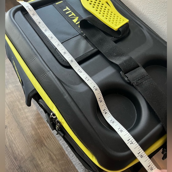 SOLD -Titan 50 Can Collapsible Cooler Ebony - Picture 12 of 14